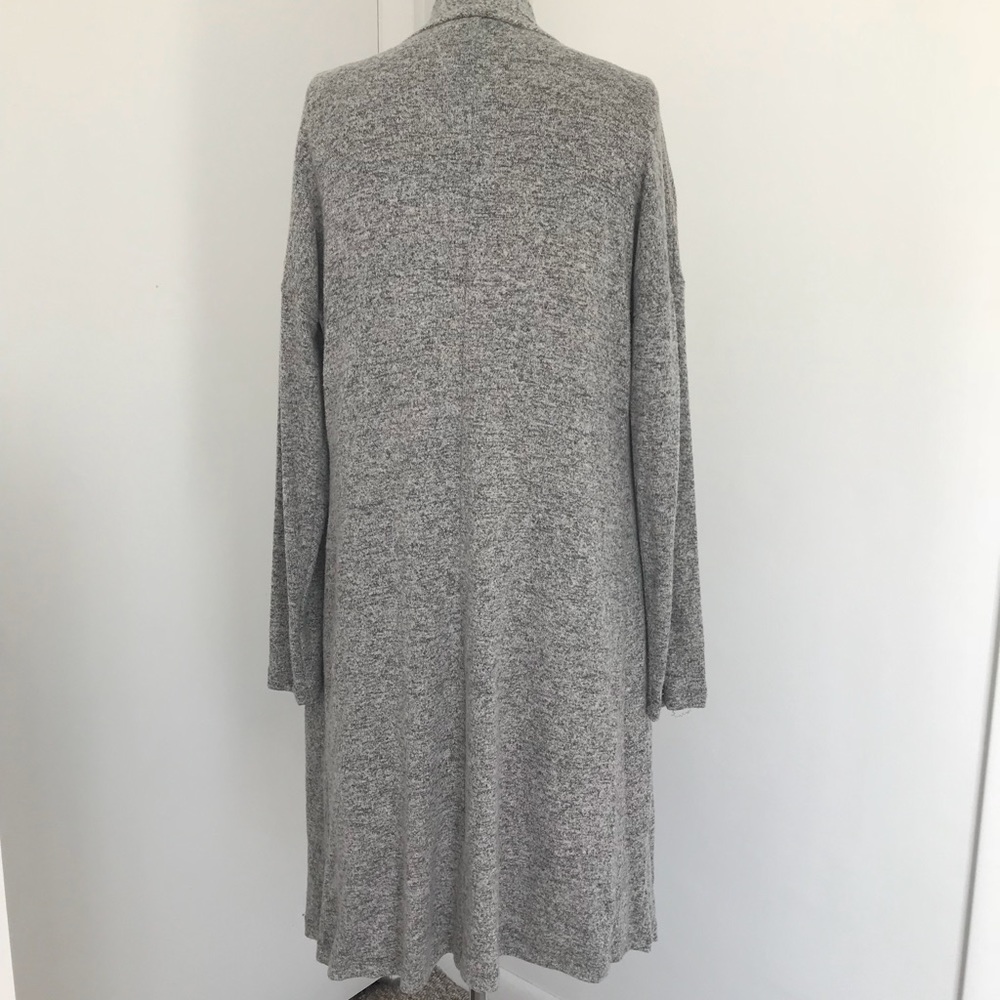 Cardigan - Picture 3 of 4